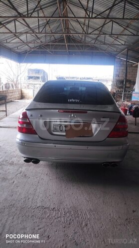 Mercedes E 240 2004, 314,000 km - 2.6 l - Bakı