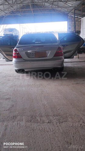 Mercedes E 240 2004, 314,000 km - 2.6 l - Bakı