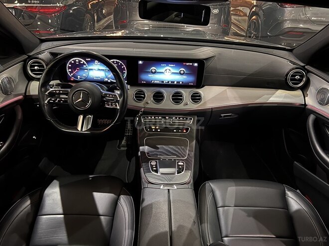 Mercedes E 300 de-7