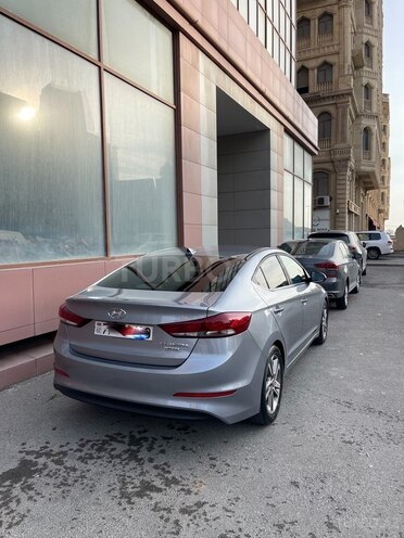 Hyundai Elantra 2017, 122,000 km - 2.0 l - Bakı