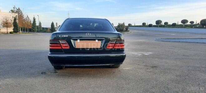 Mercedes E 280 1999, 419,000 km - 2.8 l - Kürdəmir
