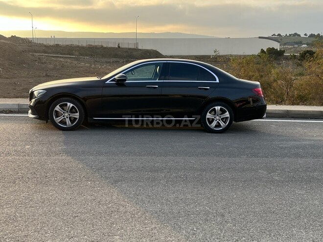 Mercedes E 220 2016, 180,000 km - 2.2 l - Bakı