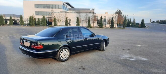 Mercedes E 280 1999, 419,000 km - 2.8 l - Kürdəmir