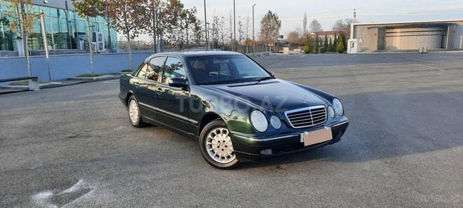 Mercedes E 280 1999, 419,000 km - 2.8 l - Kürdəmir