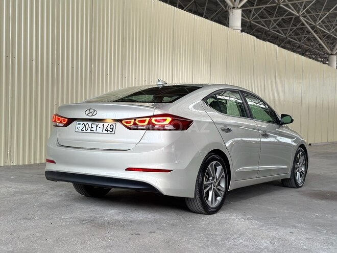 Hyundai Elantra 2017, 98,000 km - 2.0 l - Gəncə