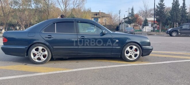 Mercedes E 230 1995, 950,000 km - 2.3 л - Sumqayıt