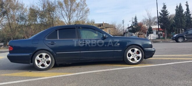 Mercedes E 230 1995, 950,000 km - 2.3 л - Sumqayıt