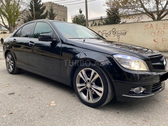 Mercedes C 220 2008, 260,000 km - 2.2 l - Bakı
