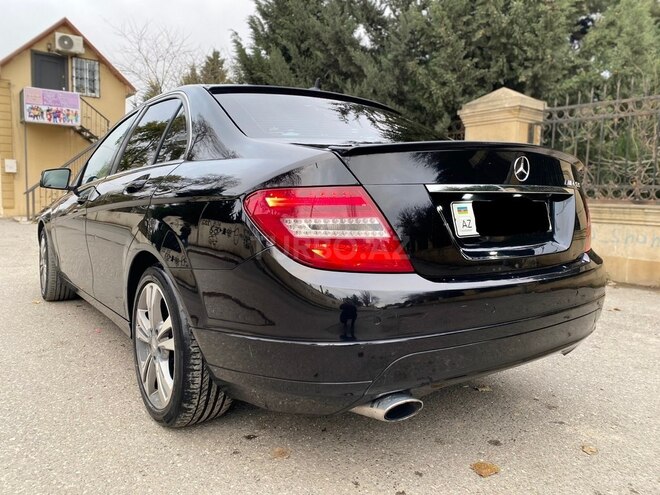 Mercedes C 220 2008, 260,000 km - 2.2 l - Bakı