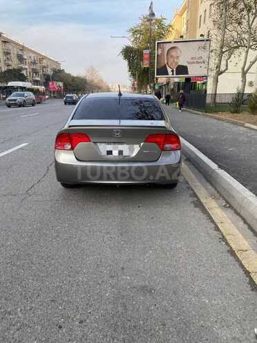 Honda Civic 2006, 370,000 km - 1.3 л - Bakı