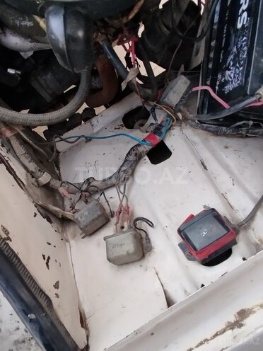 LADA (VAZ) 2106 1989, 58,523 km - 1.5 л - Salyan