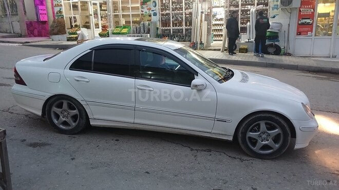 Mercedes C 200 2001, 280,000 km - 2.0 l - Siyəzən