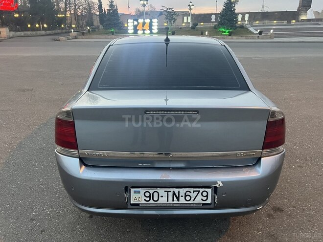 Opel Vectra 2005, 303,000 km - 2.2 l - Gəncə