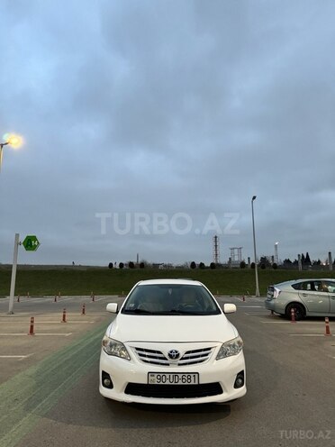 Toyota Corolla 2010, 262,000 km - 1.8 l - Bakı