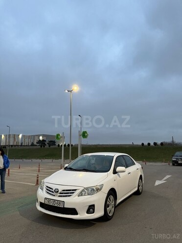Toyota Corolla 2010, 262,000 km - 1.8 l - Bakı