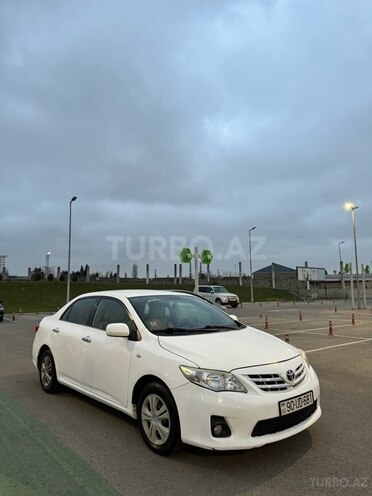 Toyota Corolla 2010, 262,000 km - 1.8 l - Bakı
