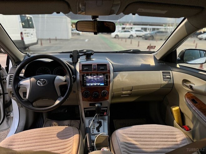 Toyota Corolla 2010, 262,000 km - 1.8 l - Bakı