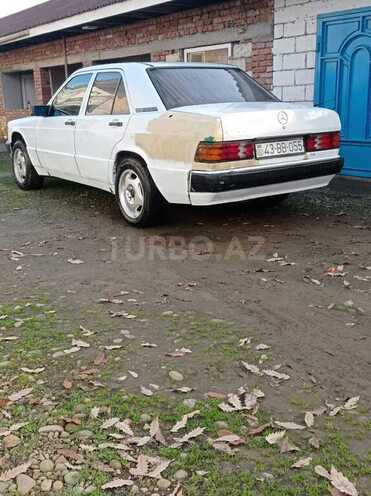 Mercedes 190 1987, 500,000 km - 2.5 л - Masallı