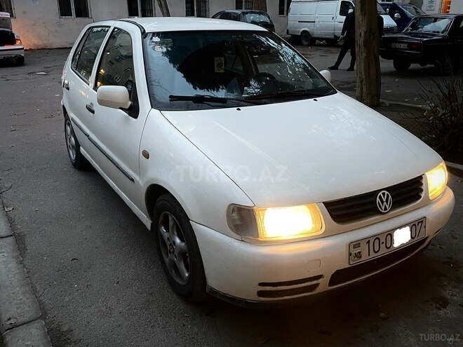 Volkswagen Polo 1999, 242,000 km - 1.4 l - Bakı