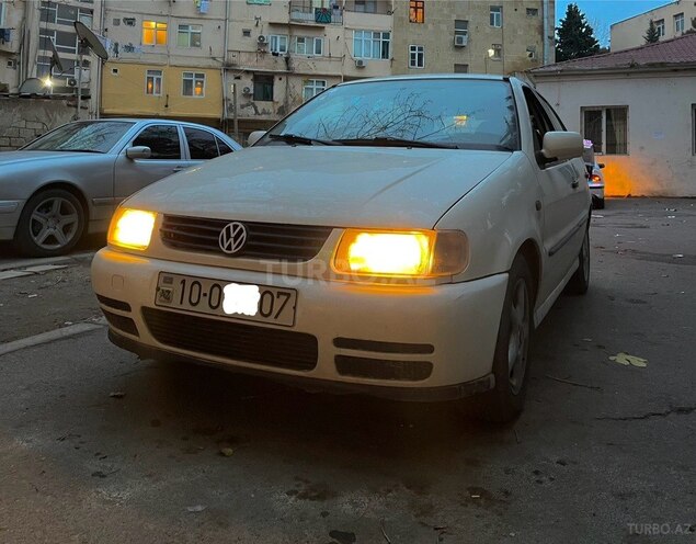 Volkswagen Polo 1999, 242,000 km - 1.4 l - Bakı