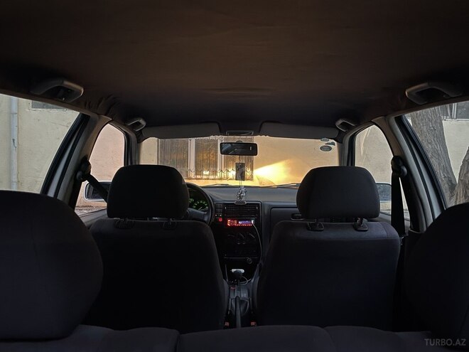 Volkswagen Polo 1999, 242,000 km - 1.4 l - Bakı