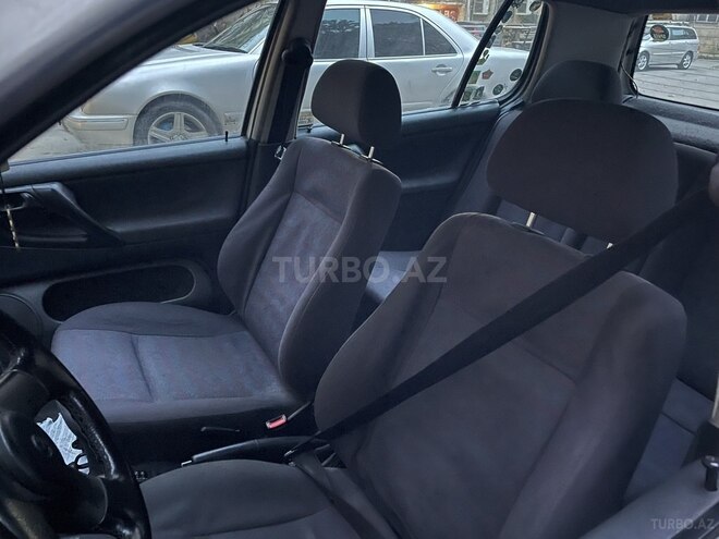 Volkswagen Polo 1999, 242,000 km - 1.4 l - Bakı
