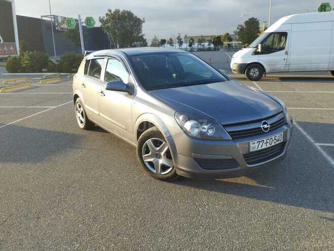 Opel Astra 2005, 225,000 km - 1.4 l - Bakı