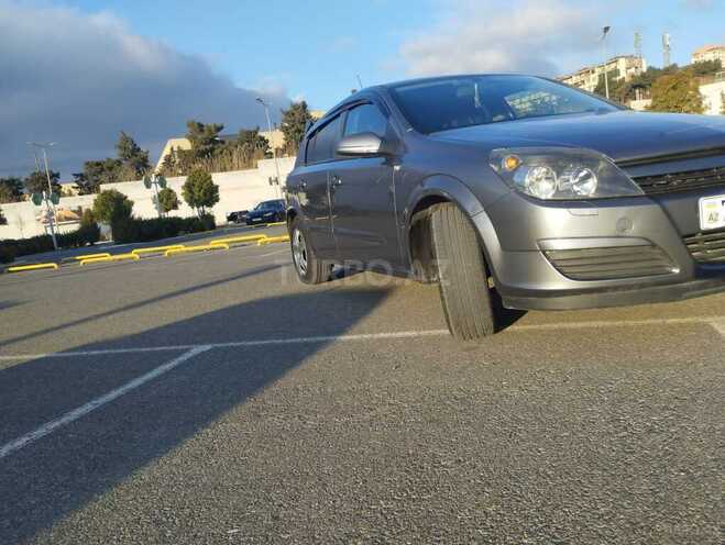 Opel Astra 2005, 225,000 km - 1.4 l - Bakı