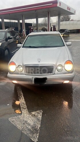 Mercedes E 300 1998, 521,212 km - 3.0 l - Bakı