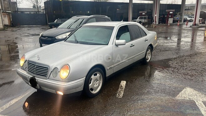 Mercedes E 300 1998, 521,212 km - 3.0 l - Bakı