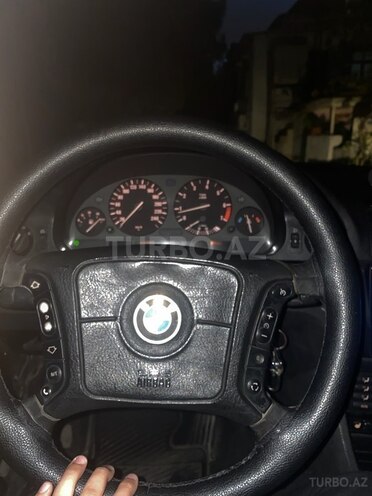 BMW 528 1997, 320,000 km - 2.8 л - Bakı