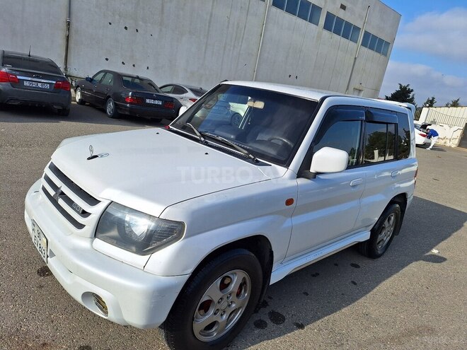 Mitsubishi Pajero io 2000, 200,700 km - 2.0 l - Bakı