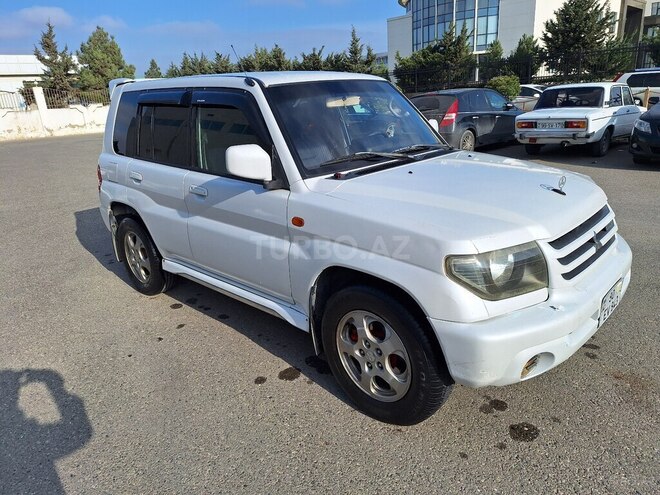 Mitsubishi Pajero io 2000, 200,700 km - 2.0 l - Bakı