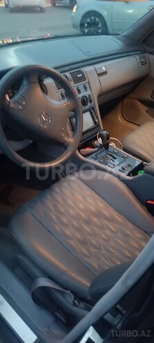 Mercedes E 240 2000, 316,000 km - 2.4 л - Bakı