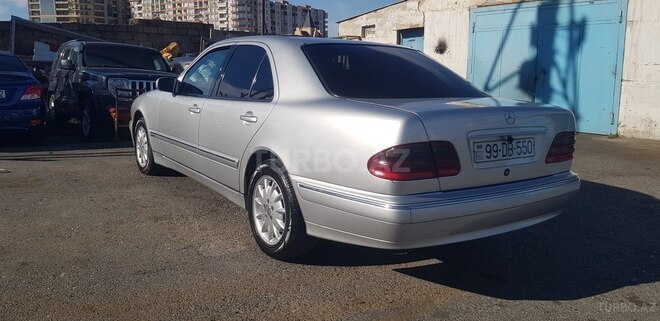 Mercedes E 270 2000, 452,325 km - 2.7 l - Bakı