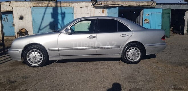Mercedes E 270 2000, 452,325 km - 2.7 l - Bakı