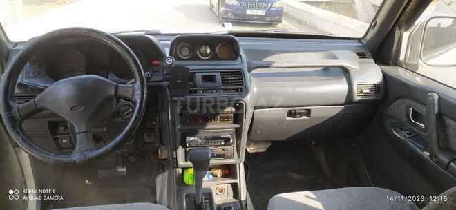 Mitsubishi Pajero 1995, 410,000 km - 2.8 l - Bakı