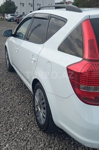 Kia Ceed 2010, 202,000 km - 1.6 л - Bakı
