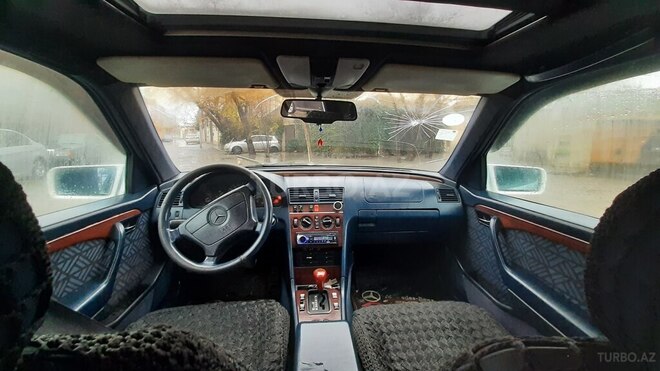 Mercedes C 180 1995, 398,563 km - 1.8 l - Bakı