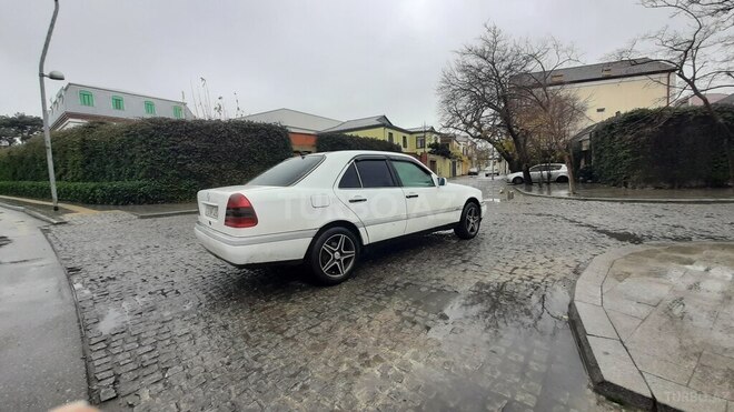 Mercedes C 180 1995, 398,563 km - 1.8 l - Bakı