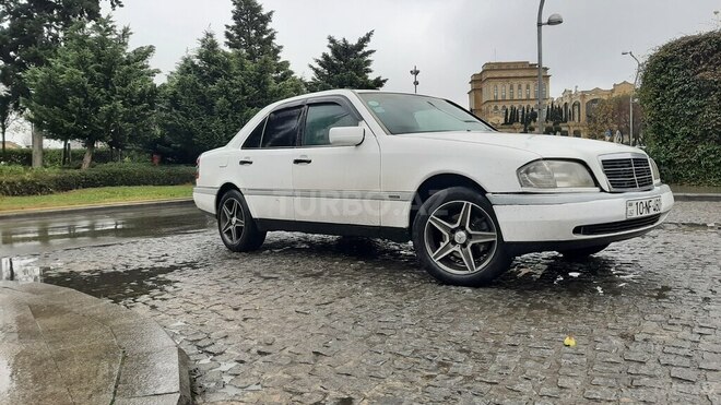 Mercedes C 180 1995, 398,563 km - 1.8 l - Bakı