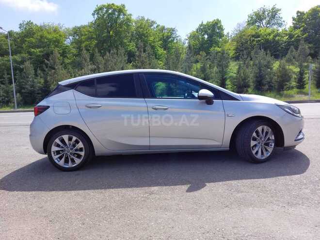 Opel Astra 2016, 200,000 km - 1.4 l - Qusar