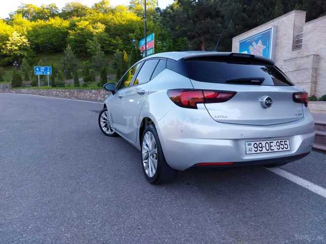 Opel Astra 2016, 200,000 km - 1.4 l - Qusar