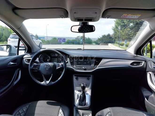 Opel Astra 2016, 200,000 km - 1.4 l - Qusar