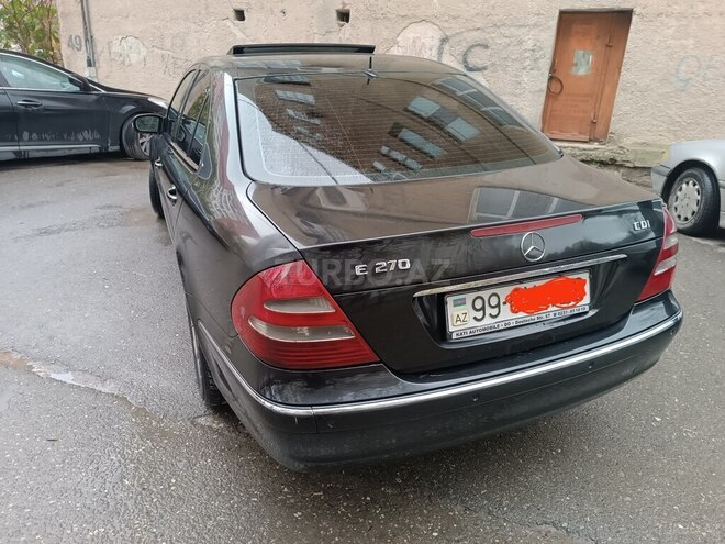 Mercedes E 270 2004, 360,000 km - 2.7 l - Sumqayıt