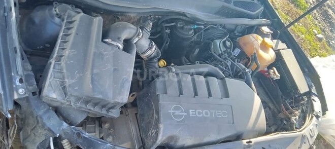 Opel Astra 2008, 245,000 km - 1.3 l - Biləsuvar