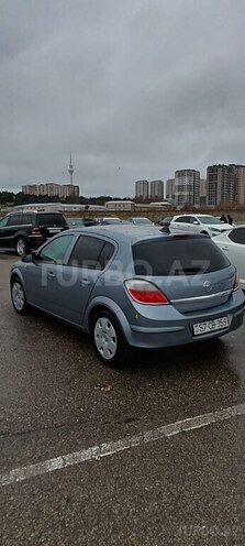Opel Astra 2005, 258,000 km - 1.4 l - Bakı