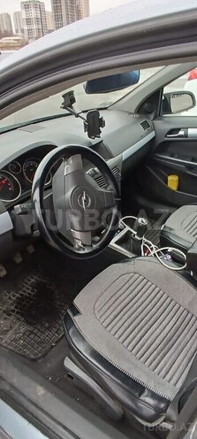 Opel Astra 2005, 258,000 km - 1.4 l - Bakı