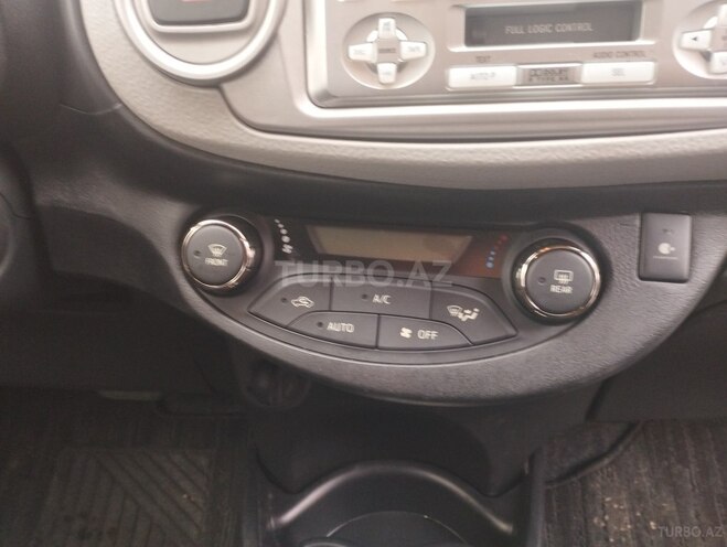 Toyota Vitz 2014, 860,500 km - 1.3 l - Sumqayıt