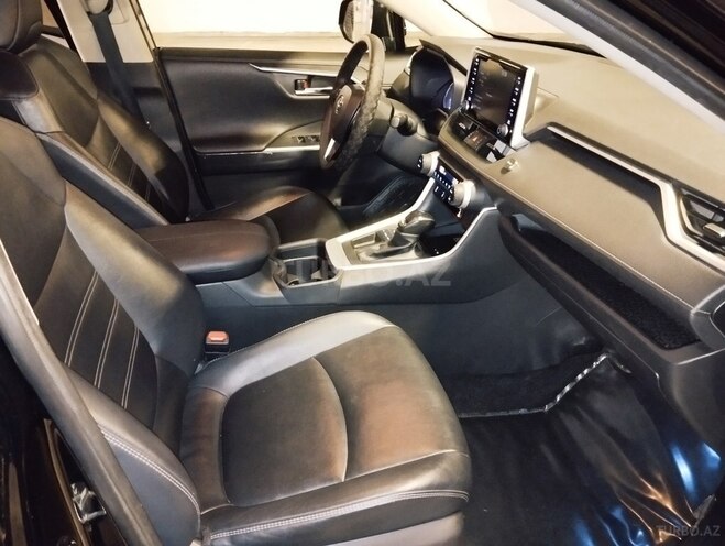 Toyota RAV4 2020, 69,900 km - 2.0 l - Bakı
